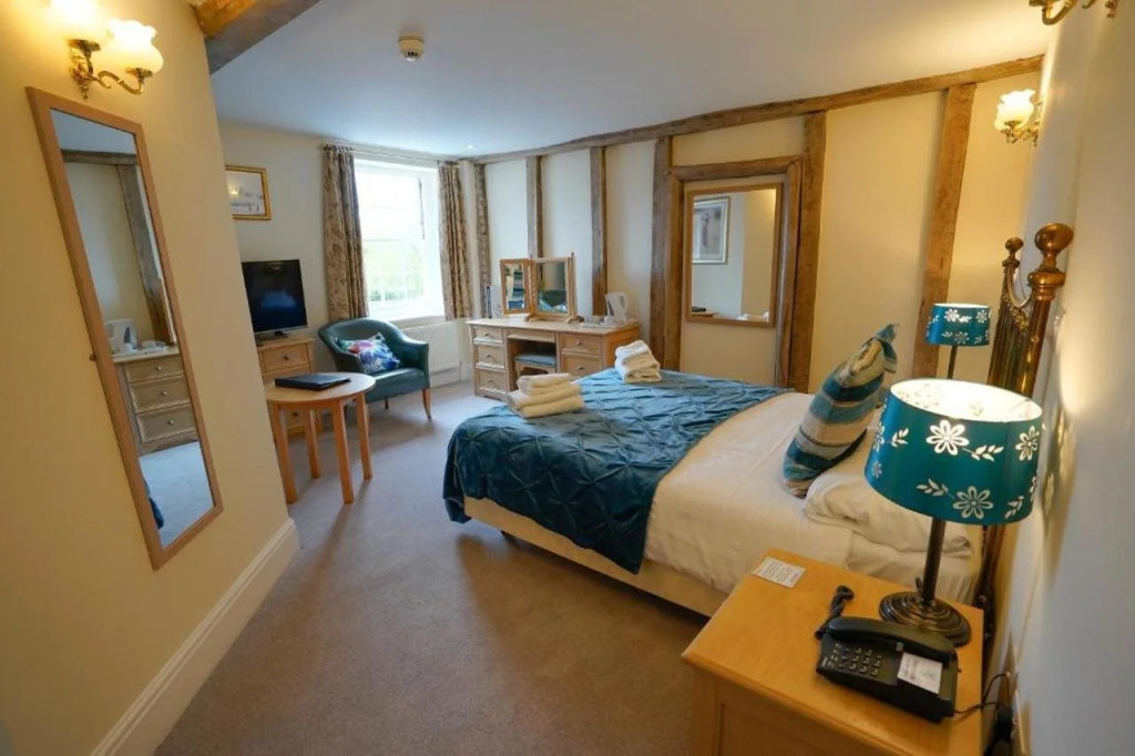 Waveney House Hotel
