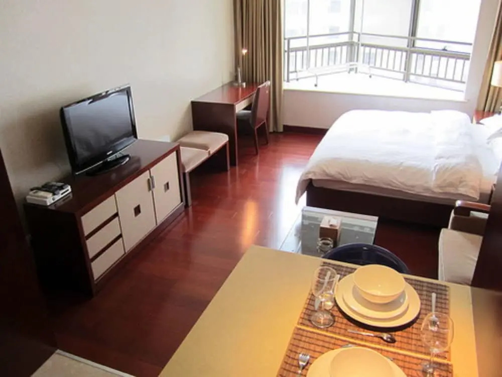 City Center Boutique Apartment Hotel (Shanghai Nanjing West Road)