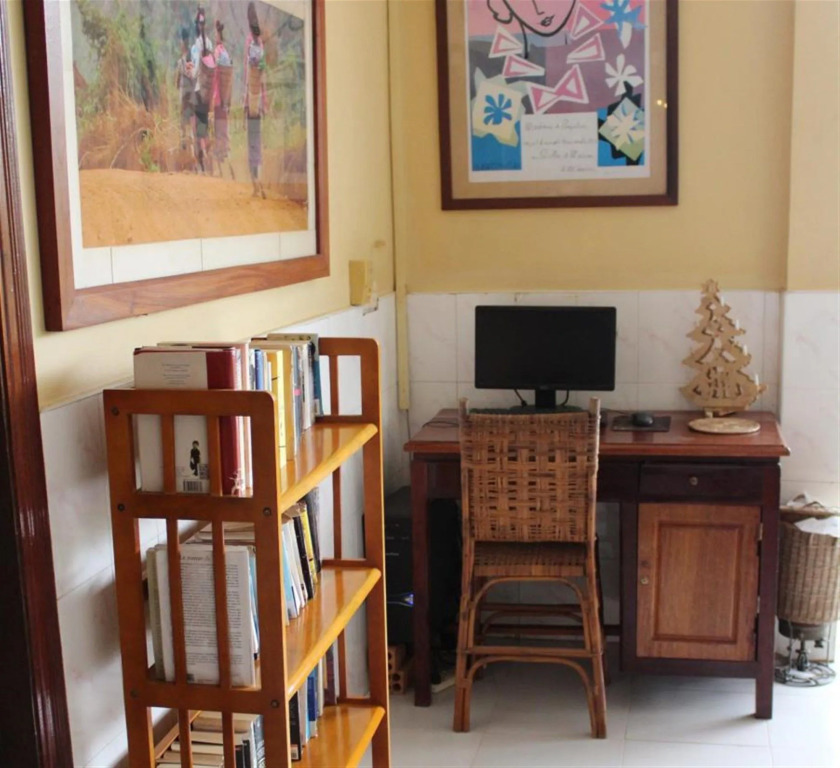 Seven Candles Guesthouse