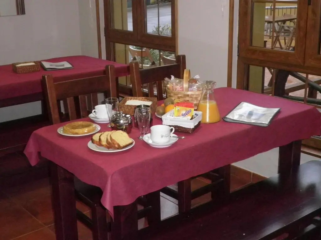 Hotel Pugide