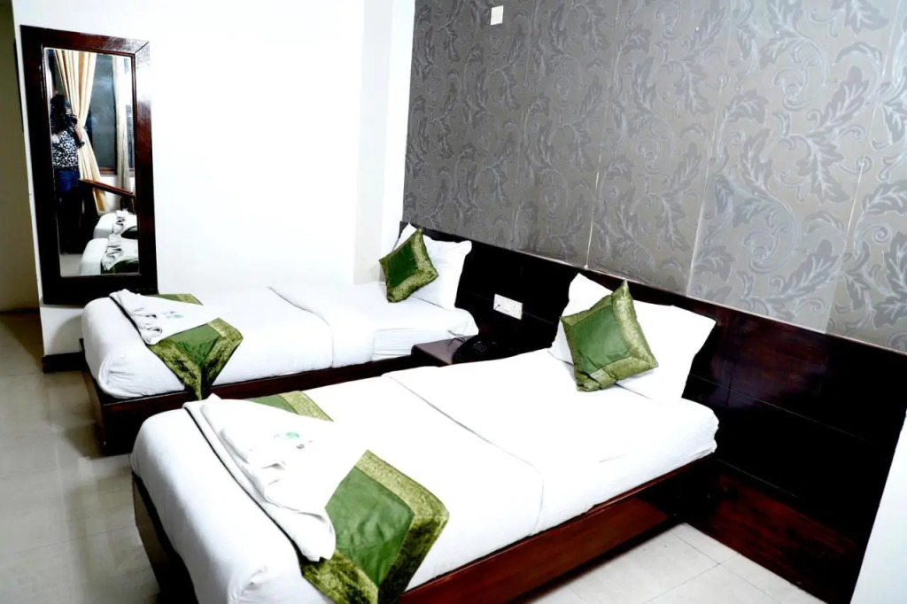 Hotel Blessings
