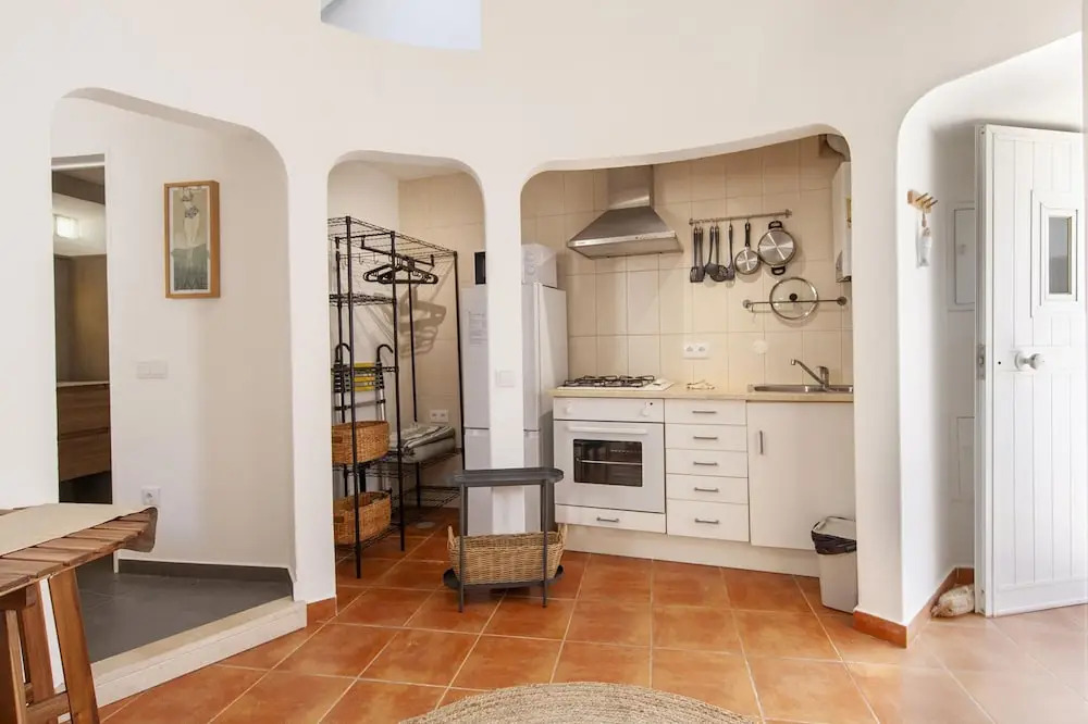 A27 - Caracol Corner Studio in Lagos