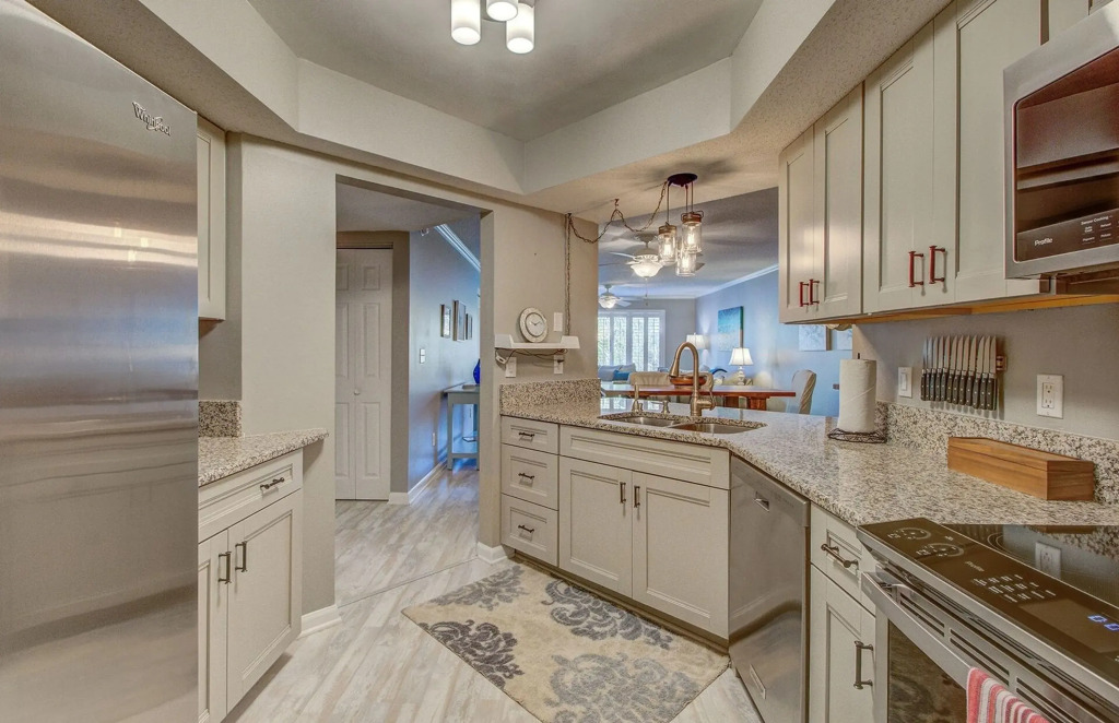 307 Yacht Harbor by Avantstay 5 Mins to Links Golf Course!