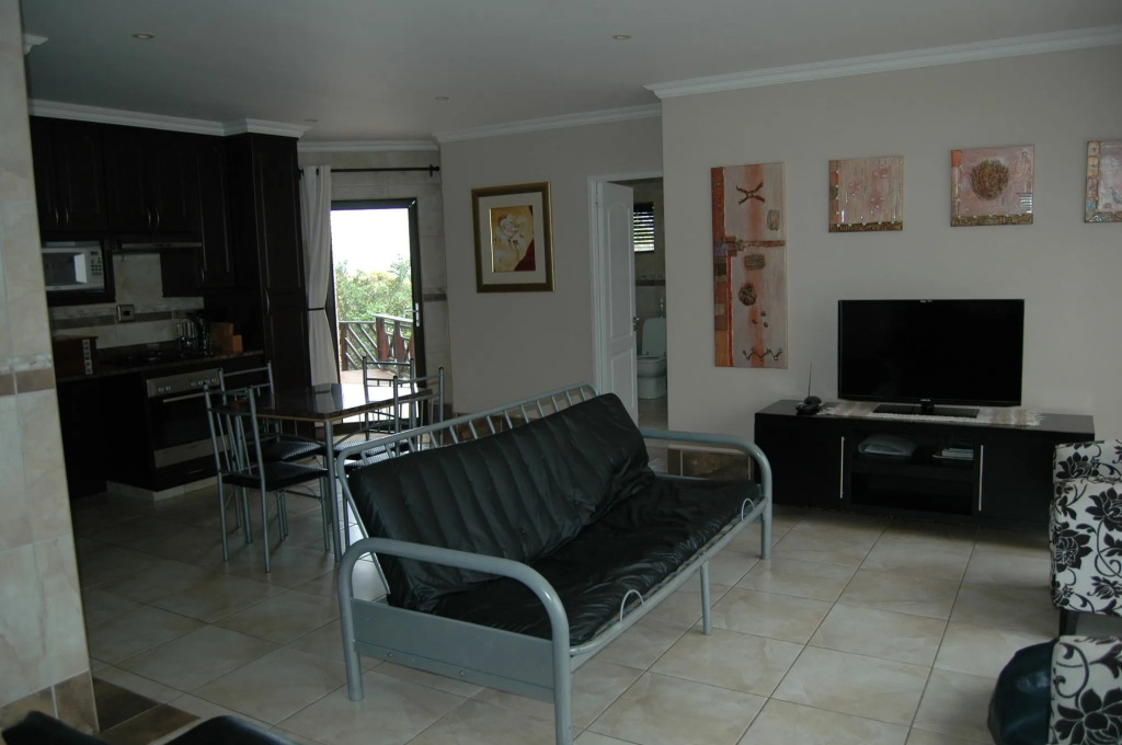 Bon A Vie Self-catering and b&b Gonubie Full Solar Power, no load shedding