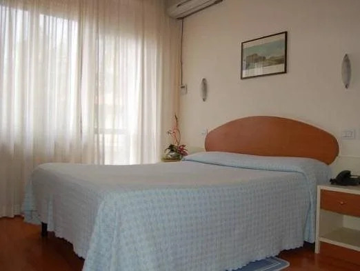 Hotel Ideal
