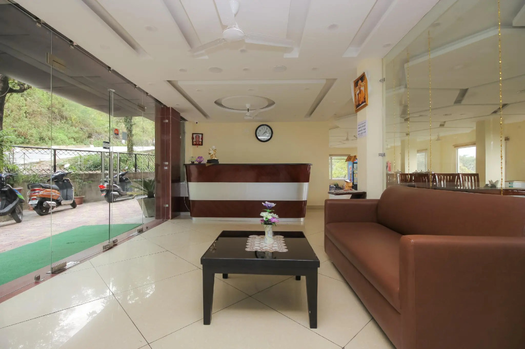 OYO 25078 Hotel Bliss Valley