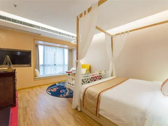 Home Plus Hotel (Chengdu Shuangliu International Airport)
