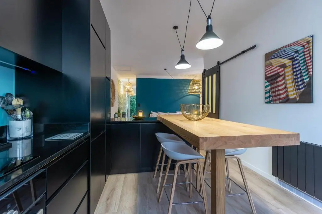 COCOON KEYWEEK Holiday House with lovely patio in Biarritz city center