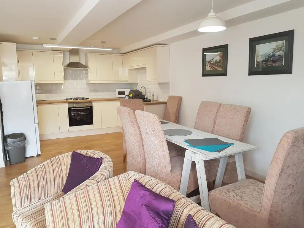 Runnacleave Court, apartment 2