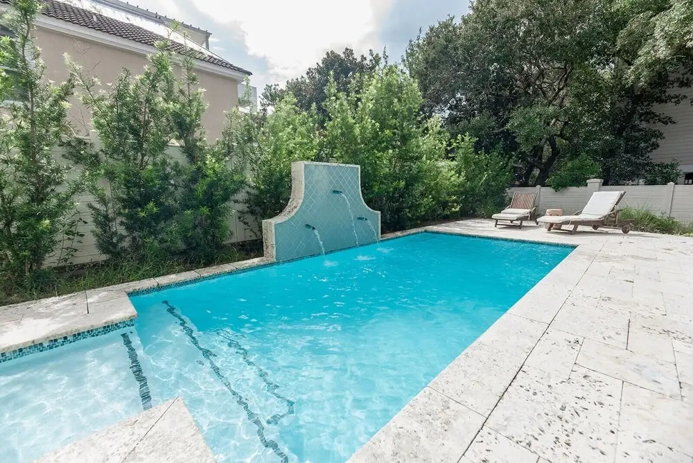 Azalea Abbey by Avantstay 350ft to Beach! w/ Pool, Outdoor Kitchen & Amazing Views