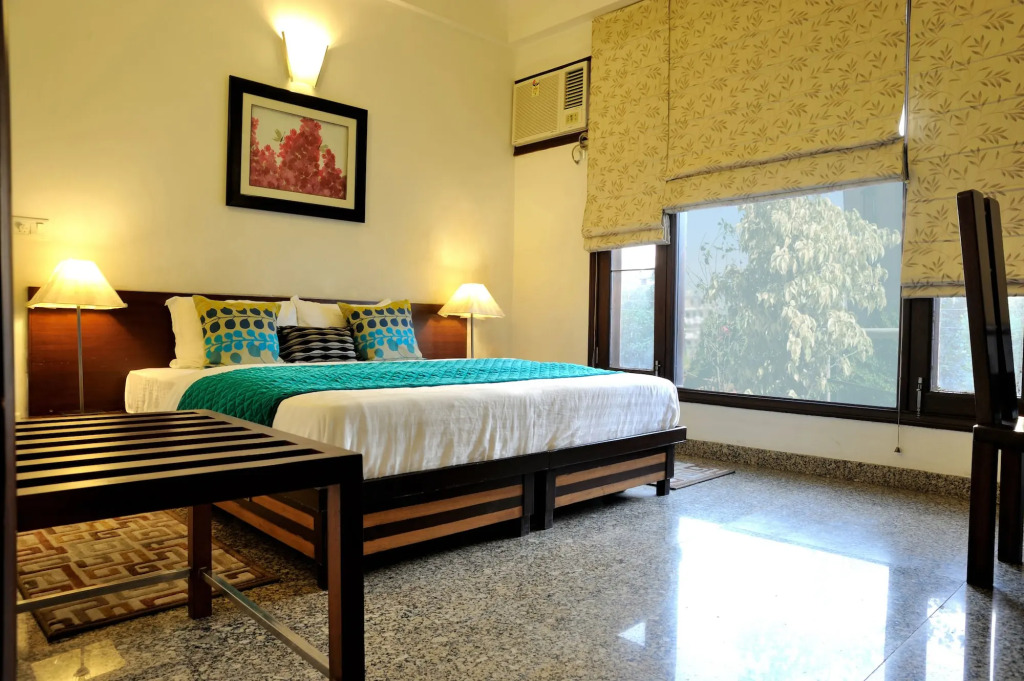 Redbrick villa