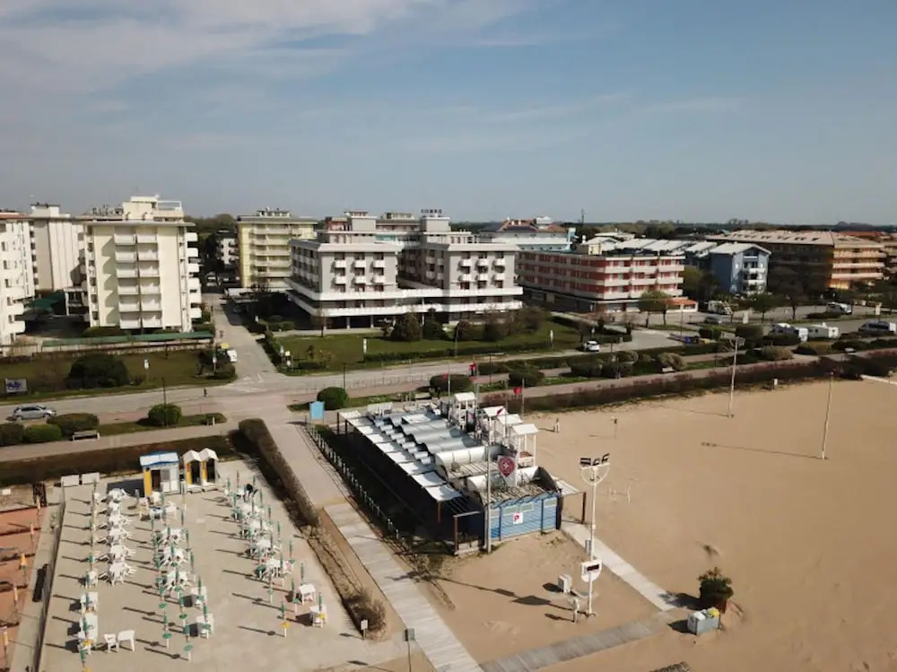 Seafront Residence With Terrace