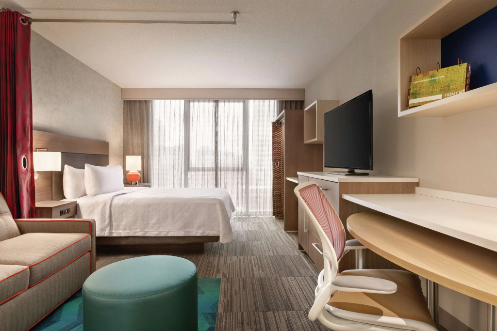 Home2 Suites By Hilton Chicago River North