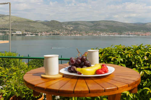 Holiday house Dupla - with pool Okrug Donji. Island Ciovo