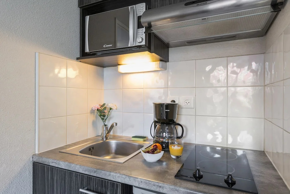 Park & Suites Confort Toulouse LHers