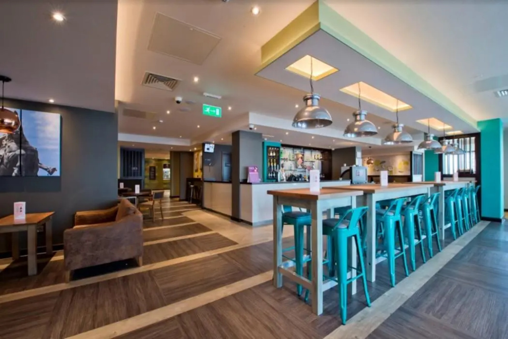 Premier Inn Leeds City Centre (Whitehall Road)