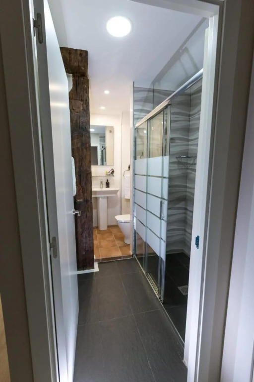 Espacioso Apartamento a estrenar!! Casco Viejo