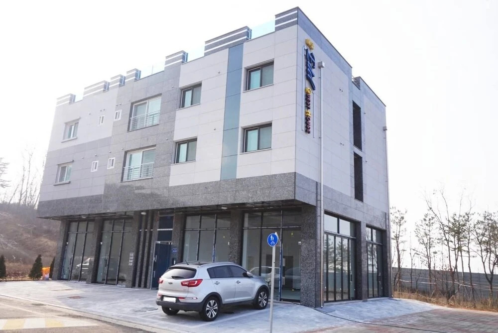 Edel Guesthouse - Hostel