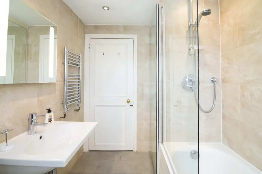 Contemporary 1 Bedroom Flat in Fulham near The Thames