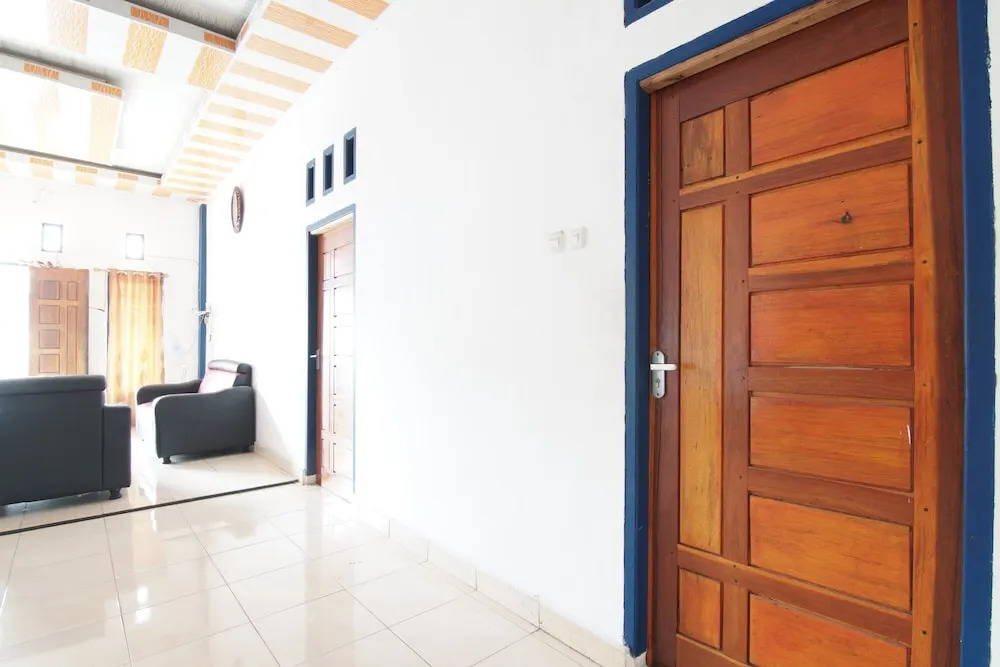 Hotel O Lona Guest House SyariahNearScience Park Universitas Riau