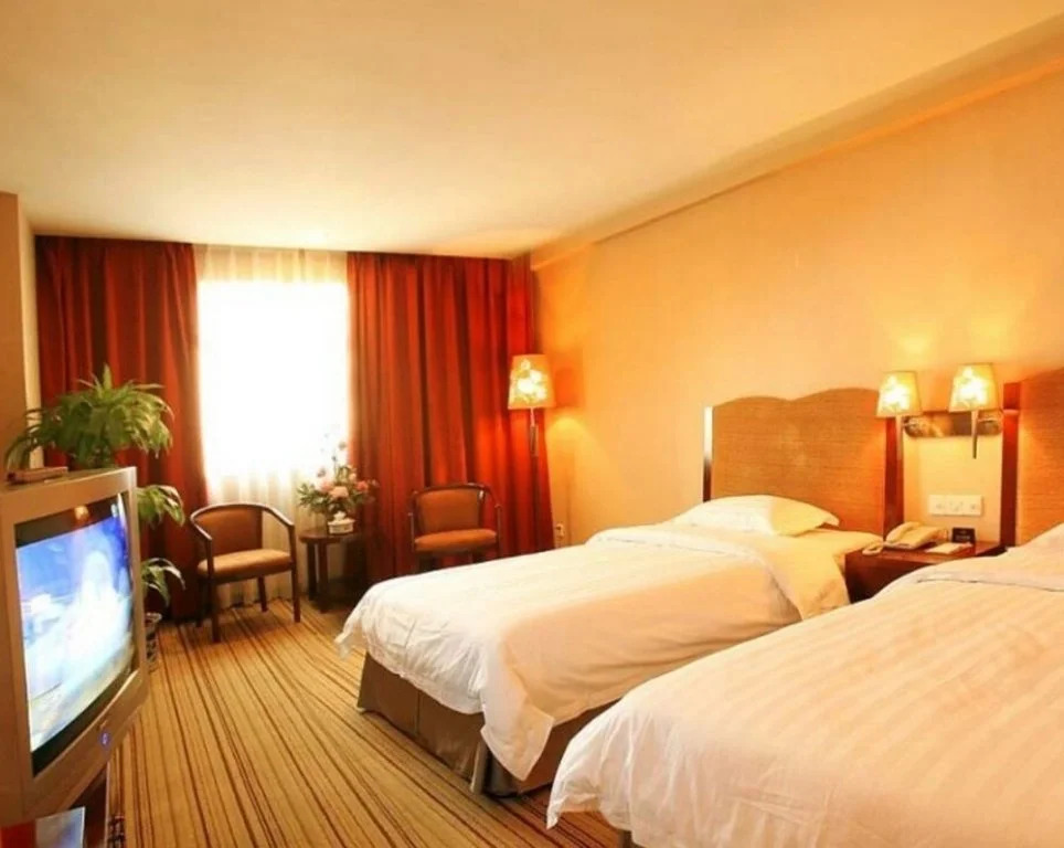 Star Shine Hotel Huanggang