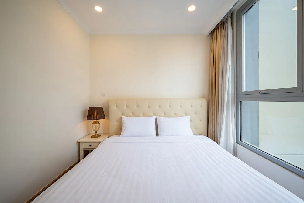 LUNA Apartment- Vinhomes Central Park
