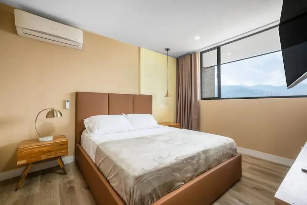 Go Living Suites - 601