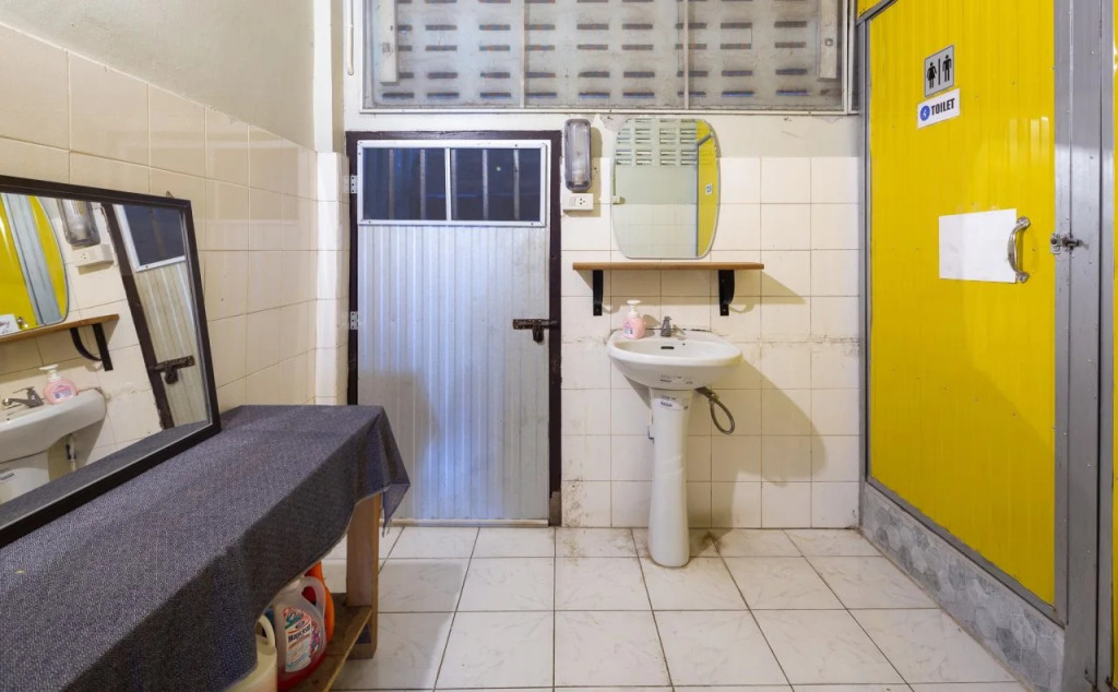 Toby's Hostel