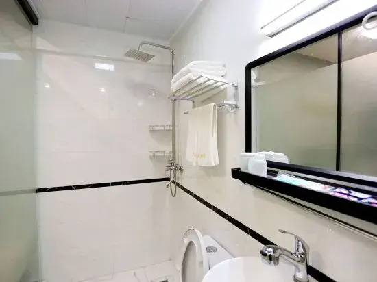 Holiday Inn Purafi