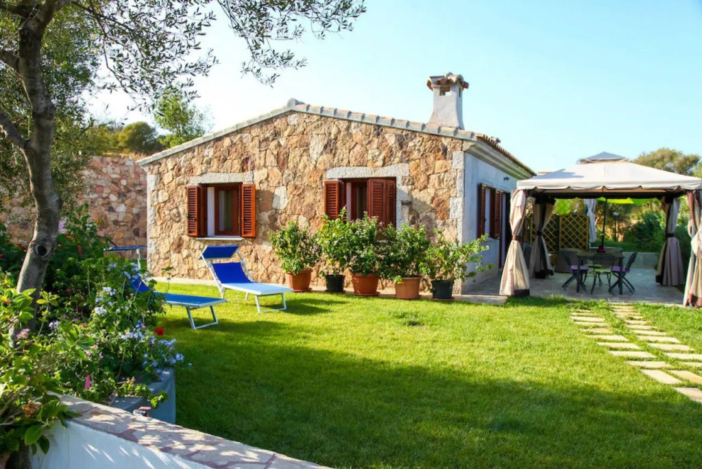 ISS Travel, Stazzu Fioritu - ground floor apartments with sea view