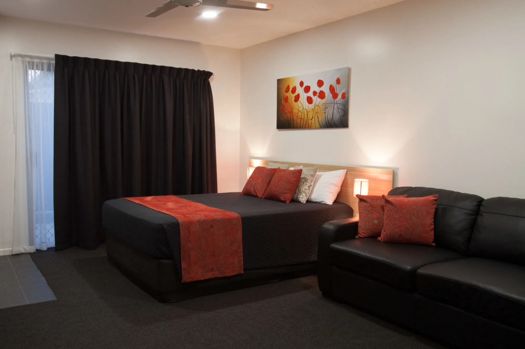 Abode37 Motel Emerald
