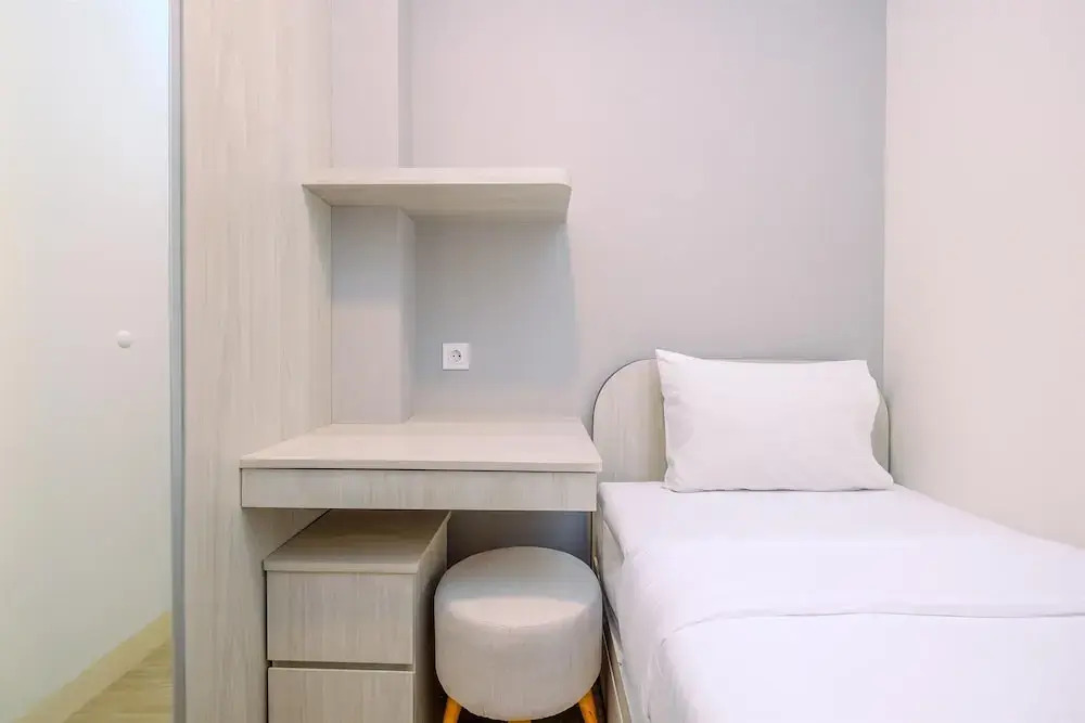 Minimalist and Warm 2BR at 29th Floor Podomoro Golf View Apartment