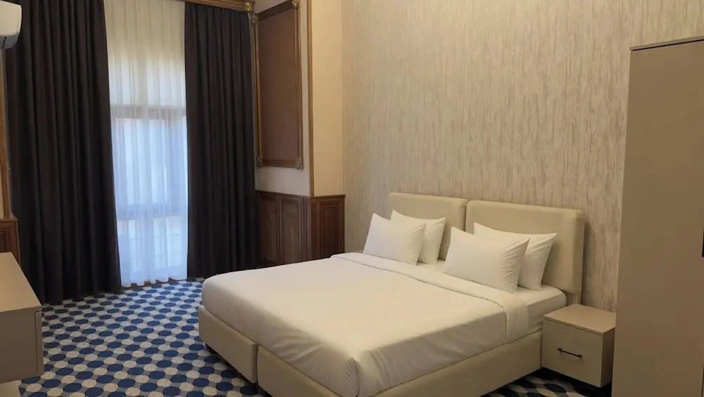 CityWalk Boutique Hotel