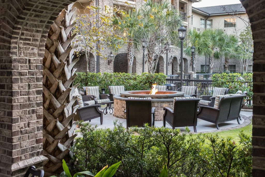 Courtyard Charleston Mount Pleasant