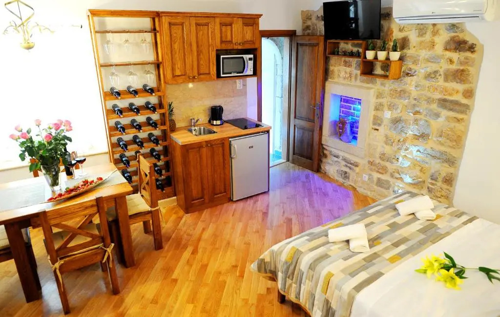 Luxury Diocletian Suites in Split Centre