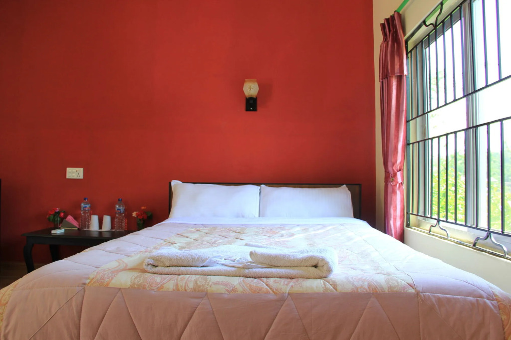 Chitwan Safari Resort