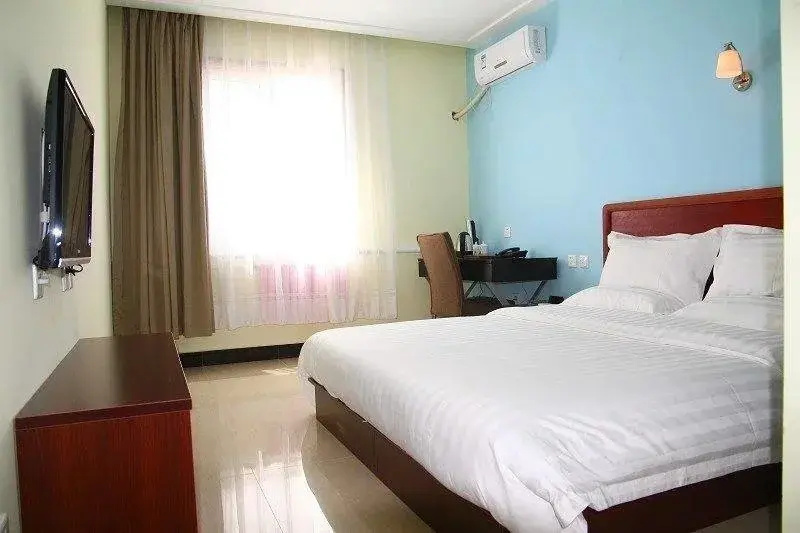 Xiang Rui Guang Hui Express Hotel Sha He University Branch