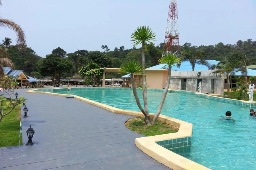 Kerdmanee Resort
