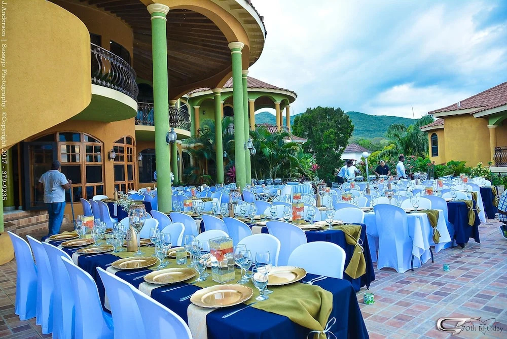 Milbrooks Resort