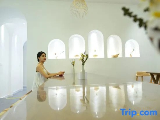Sanya Yue Yaju Chujian Homestay (Haitang Bay Duty Free City Branch)
