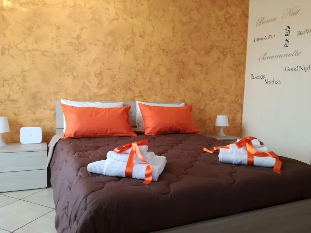 Porta garibaldi holiday houses