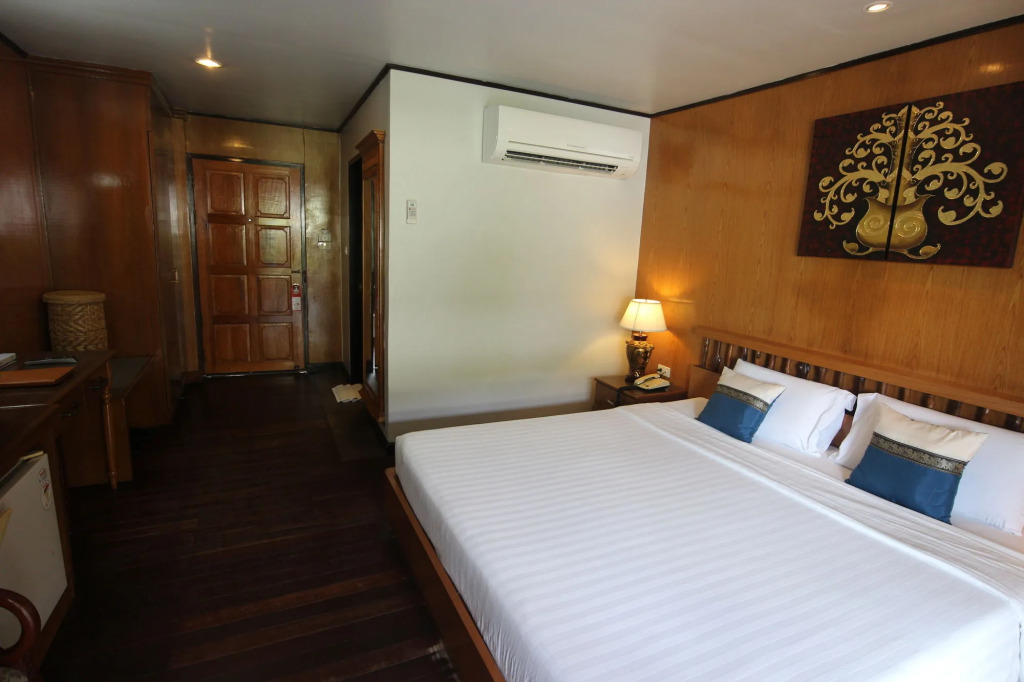 Phi Phi Banyan Villa