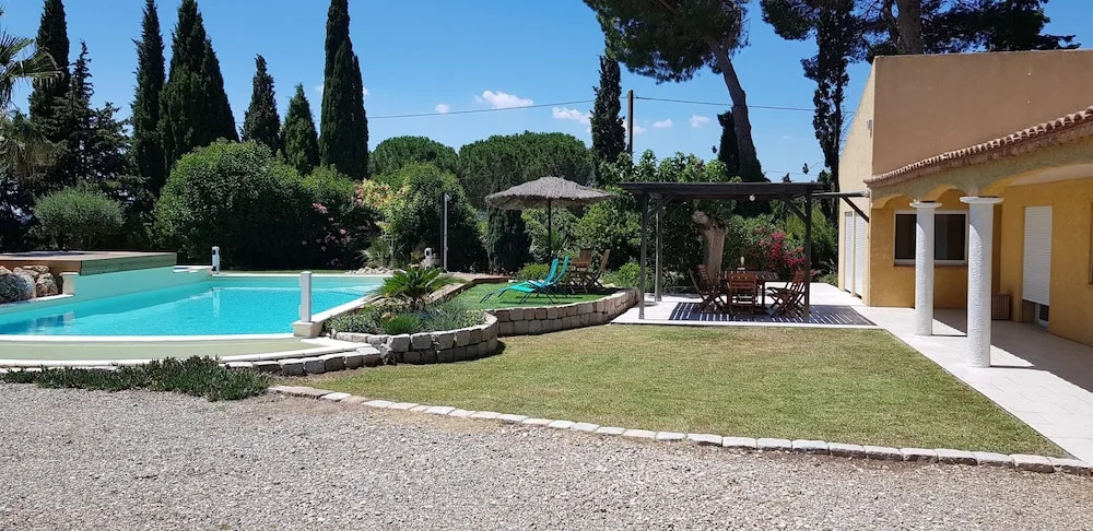 Villa With 5 Bedrooms in Béziers, With Private Pool, Enclosed Garden a