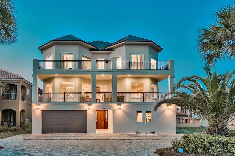 Seastar Palazzo Luxury Across From Beach