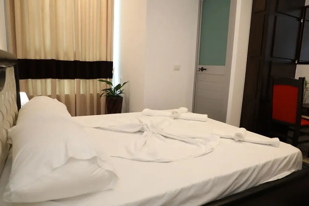 Hotel Aglon