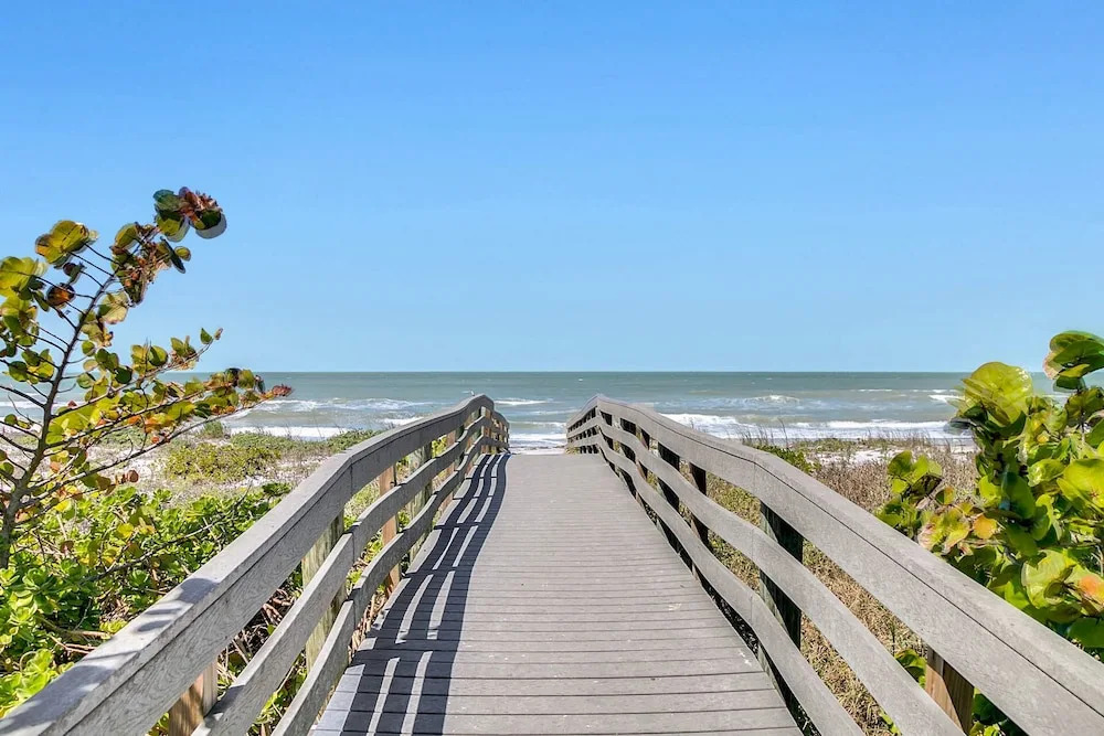 Beachside Condo in Tampa Bay by RedAwning