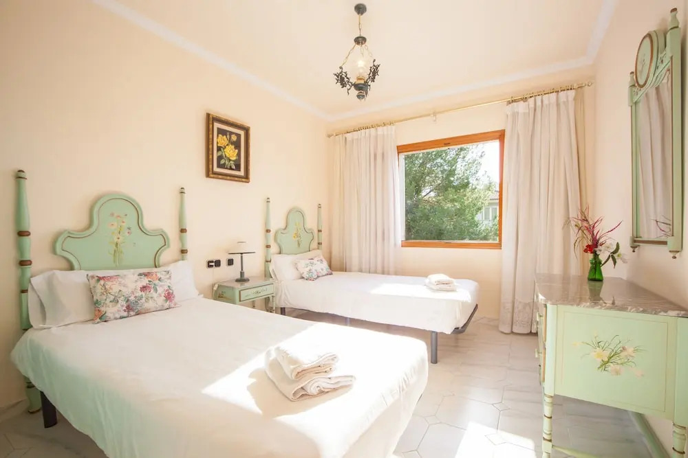 Villa Playa Esperanza by Rentallorca