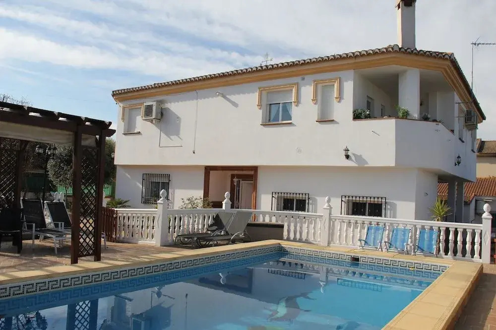 Casa Flamenca en El Ventorrillo - Piscina, Tumbonas, Terraza y Aparcamiento