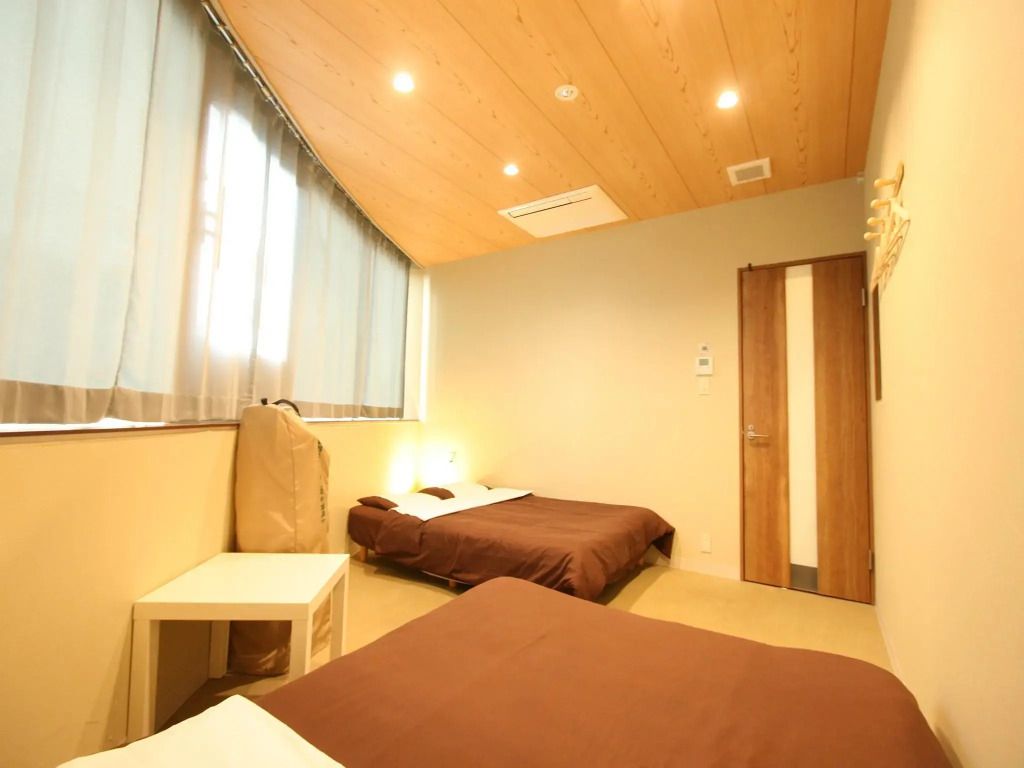 Osaka Guesthouse Nest