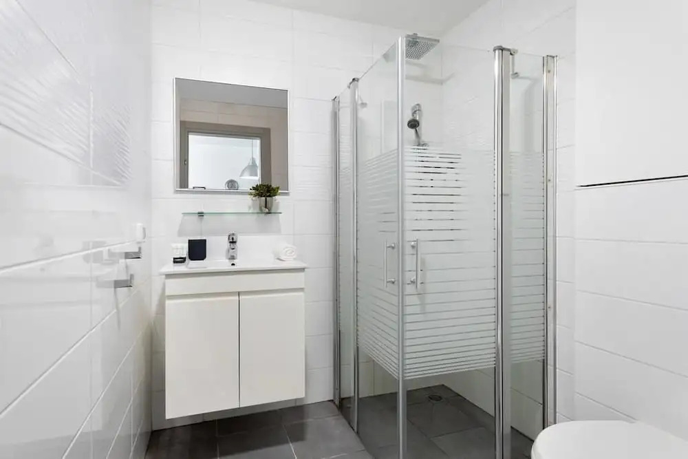 Smart 1Br In Allenby By Holyguest